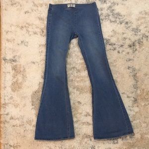 We The Free Gummy Pull On Flare Jeans